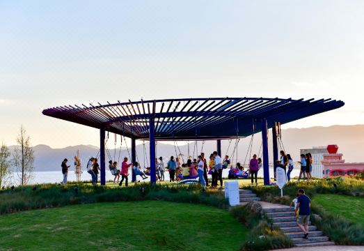 Youxi Resort Hotel (Fuxian Lake Cambrian Happy World) Hotel Overview