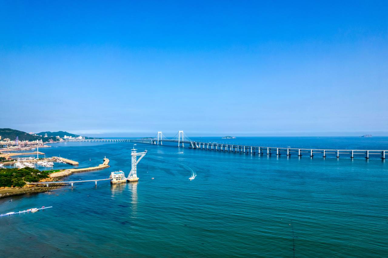 宜客宜家精品主题酒店(大连星海公园海景店)图片