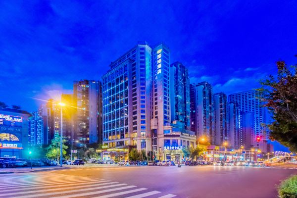 月牙濠璟酒店成都火车西站宽窄巷子店