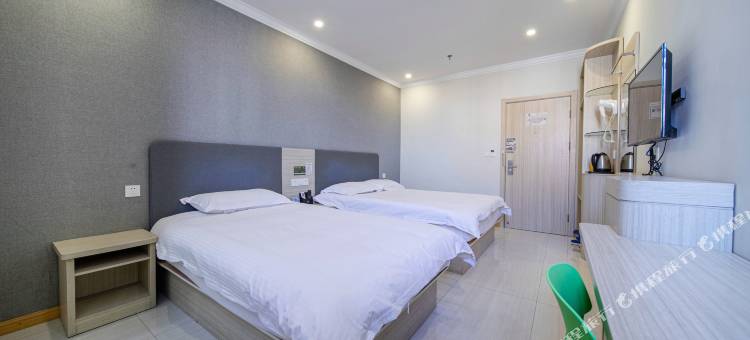 易佰良品酒店(上海金山万达广场店)图片