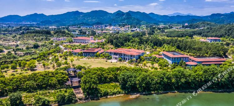 武夷山大红袍山庄(景区南入口店)图片