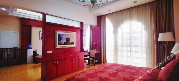 鑫海湾国际酒店(新县火车站店)图片