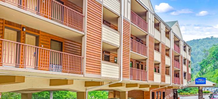 加特林堡河边呗盟套房酒店(Baymont by Wyndham Gatlinburg on the River)图片