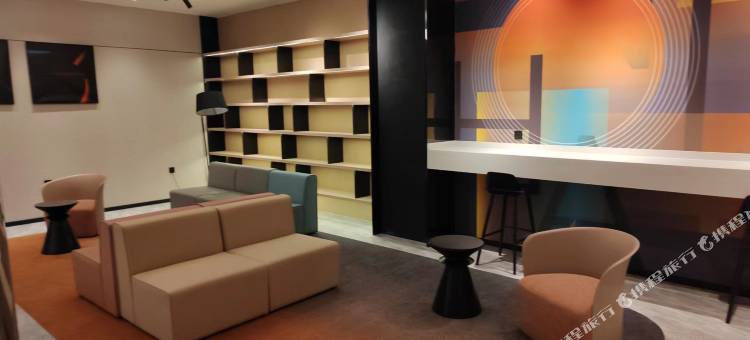 你好酒店(牡丹江火车站大商新玛特店)图片