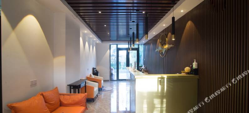 暖阳精品公寓(青岛城市阳台欢乐海湾店)图片