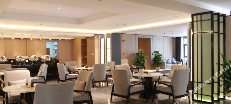 康城酒店(越西高铁站店)图片