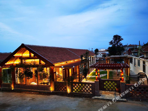 蓬莱蓬壶铭舍民宿(蓬莱阁海洋极地世界店)