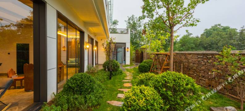 巷里的院子图片