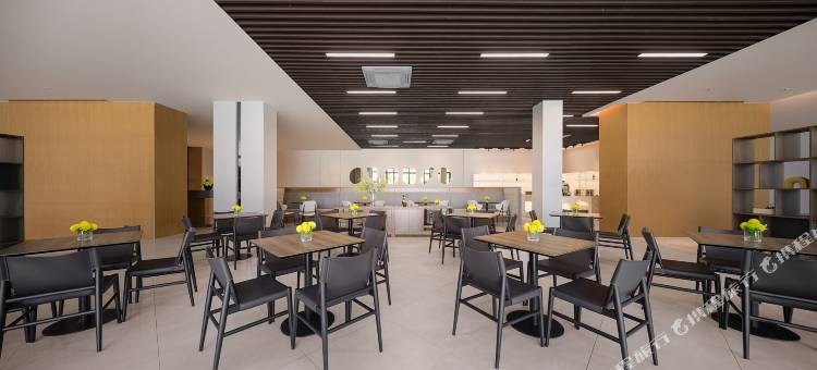 宁波前湾新区海悦欢途酒店(众创园店)图片