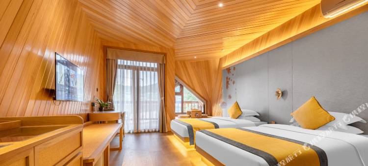 光雾山和谷·秋池酒店图片