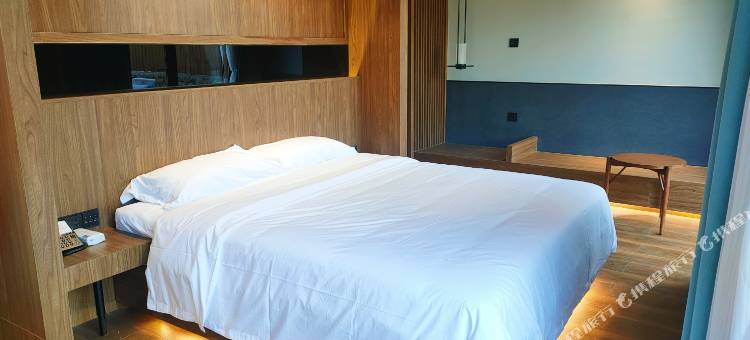 随县林泉山居酒店图片