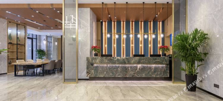 白玉兰酒店(金乡金都购物广场奎星路店)图片