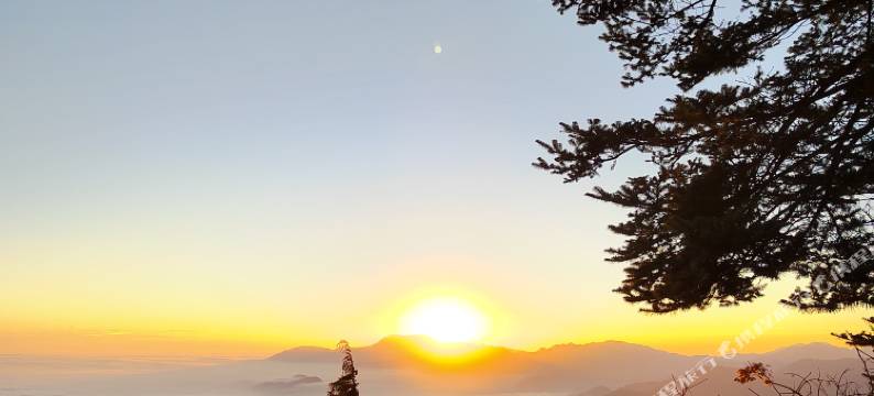 瓦屋仙居·象尔星空营地图片