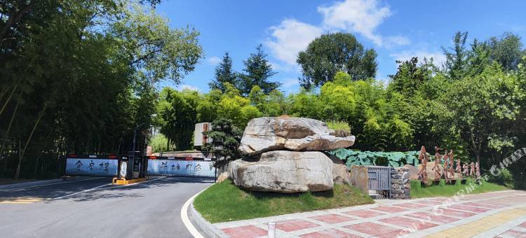 安康仓房楼荷塘月色酒店图片