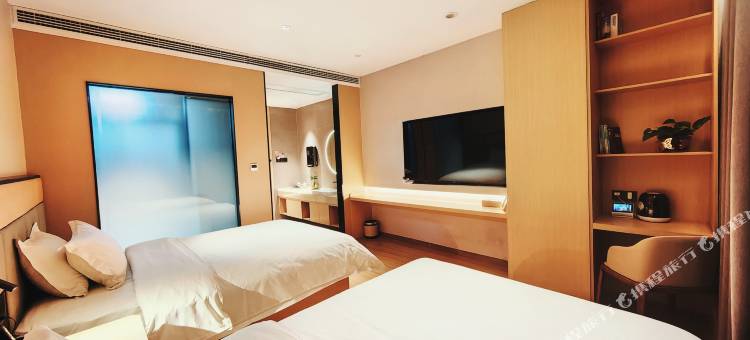 如家UP华驿精选酒店(灌云高铁站万达广场店)图片