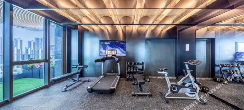 深圳南山科技园澳特科兴亚朵S酒店图片