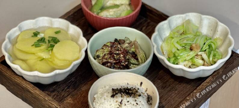 海螺沟弥生民宿(燕子沟店)图片