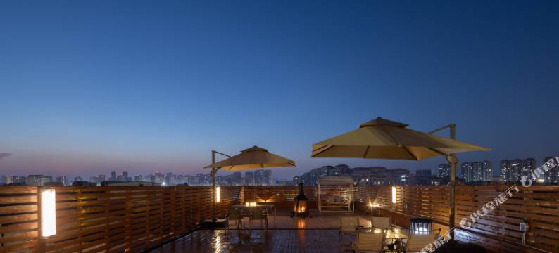 花猫青年旅舍(开封清明上河园宋都皇城旅游度假区店)图片