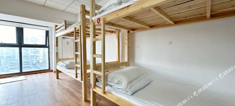 云喜青年旅社(苏州火车站店)图片