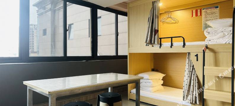 悦己女生青年旅社(西安钟鼓楼店)图片