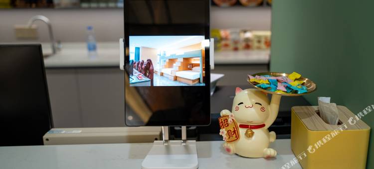 云端之竞 TS NUVENS 酒店(高安润达国际购物中心店)图片