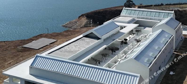 冶勒湖科考酒店图片