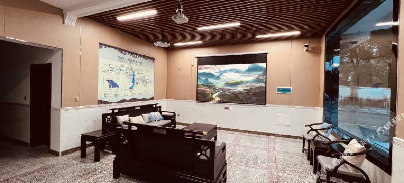 桃花源云隐居(桃花源景区北门游客服务中心店)图片