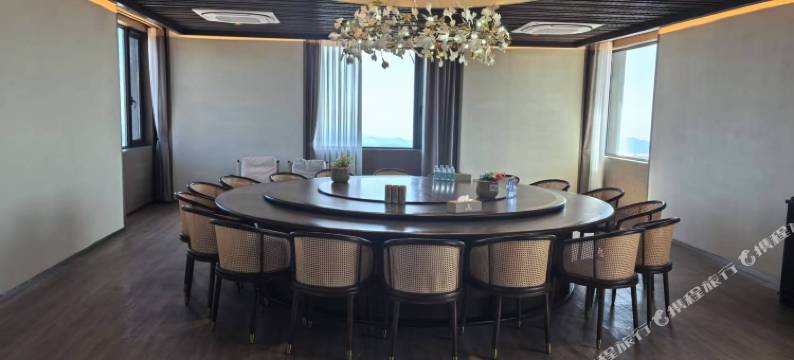 北京半隐星空酒店(百花山店)图片