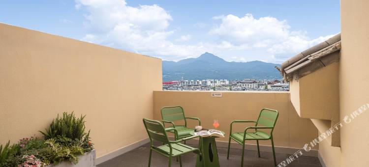 BEMORECOFFEE·比那多咖啡智慧酒店(丽江千古情店)图片