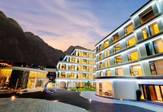 三清山煦初云端酒店外景图