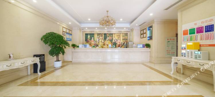 艺趣·S黄蜂电竞酒店(凤城七路市政府店)图片