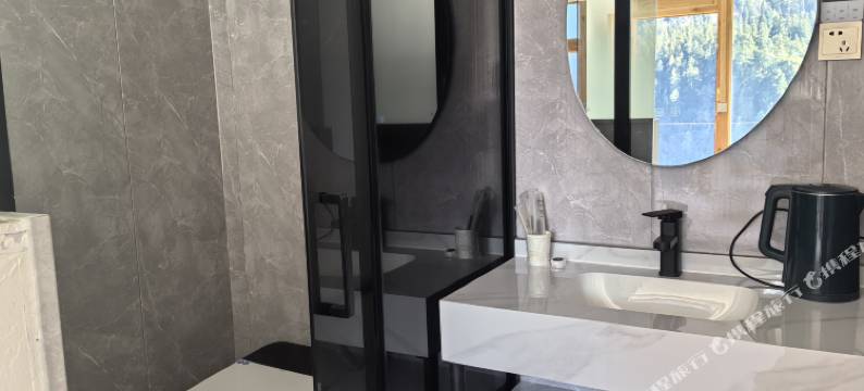 德钦雨崩梅里观景客栈图片