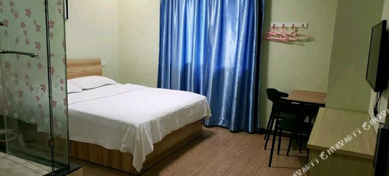 万兴快捷酒店(傅家坡客运站梅苑小区地铁站店)图片