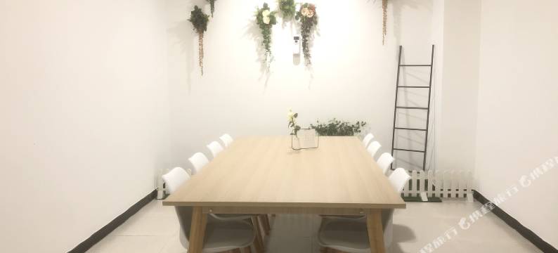 领航HOTEL酒店(清镇中环国际店)图片