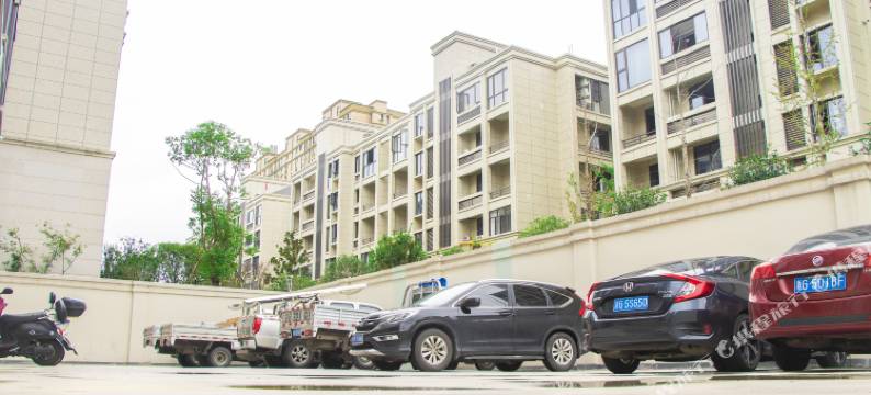 嘉一云电竞酒店(金华市政府龙川公园店)图片