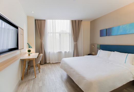 Homeinn Selected Hotel (Shanghai Caolu Minlei Road Subway Station)Hotel Overview