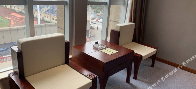 京福大酒店(屏山县政府马湖公园店)图片