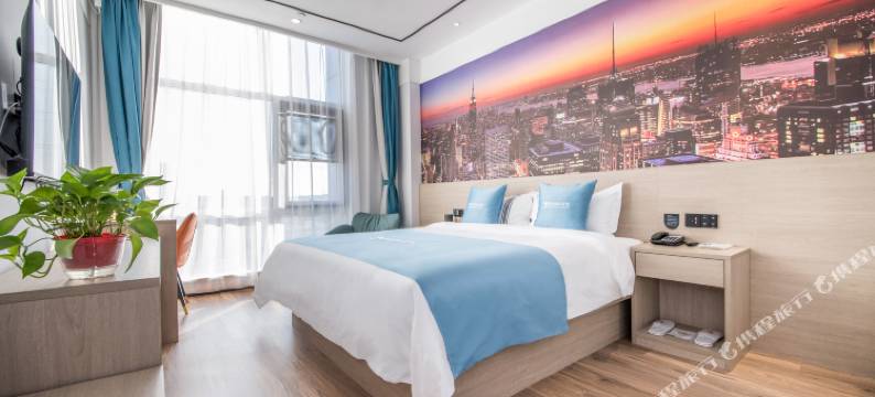 都市118·精选酒店(天津中北商业中心区海泰大道店)图片