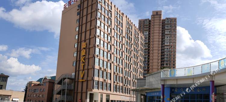 祥云花筏轻奢酒店图片