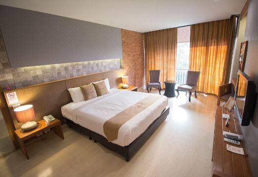 Sukhothai Treasure Resort and Spa Hotel Overview