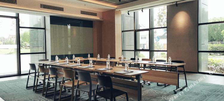 上海虹桥国家会展中心Moxy酒店图片