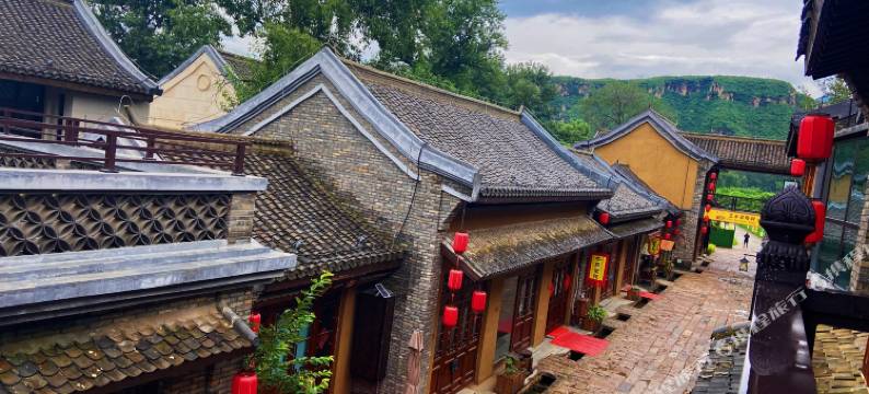 恋乡太行水镇遇榴火民宿图片