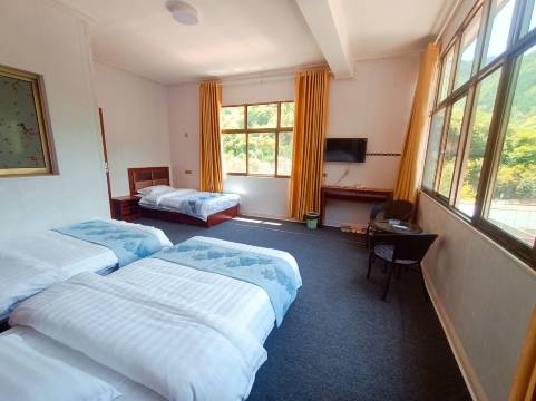 官鹅沟四季休闲农家乐