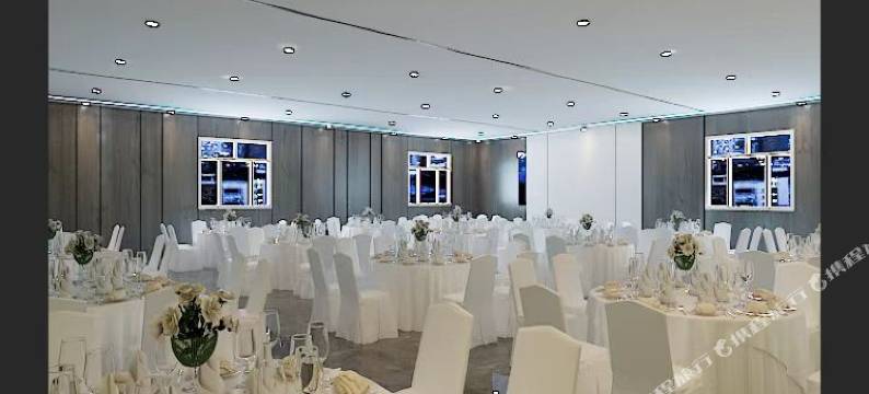 依兰时代商务酒店图片