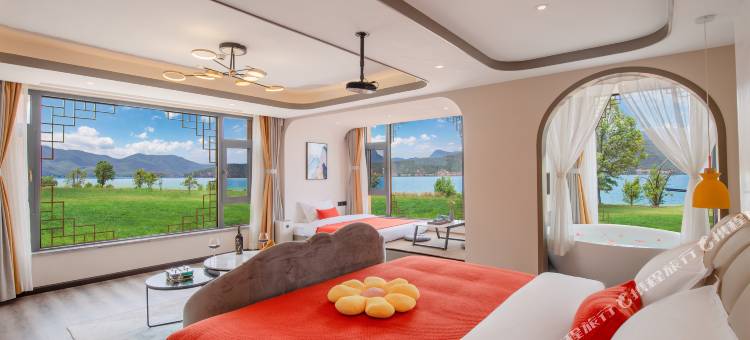 泸沽湖津云轻奢客栈图片