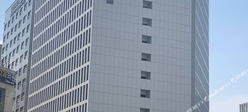 First Stay酒店(First Stay Hotel)图片