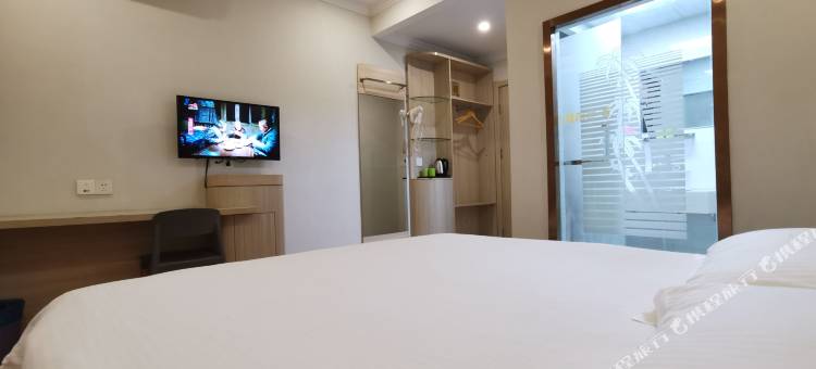 易佰良品酒店(上海金山万达广场店)图片