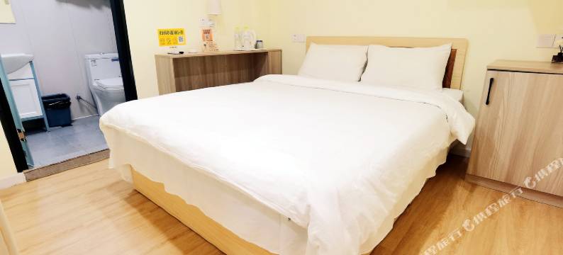 煊赫之家酒店(青岛恒星科技学院店)图片