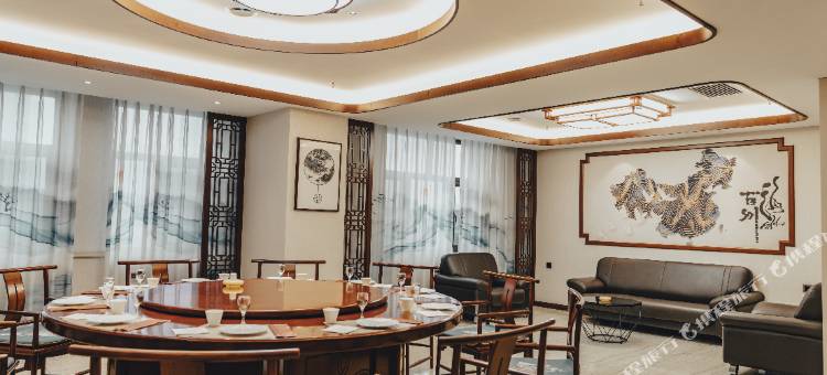 虎林乌苏里江花园酒店图片