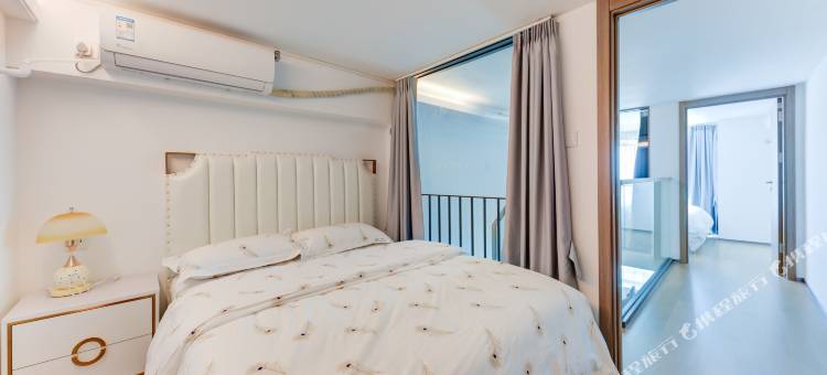 火豹电竞公寓(珠海金湾华发商都店)图片